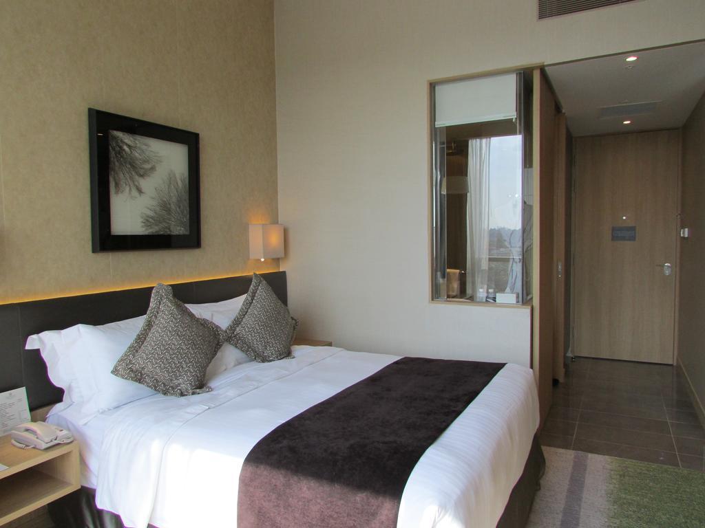 Momentus Hotel Alexandra Singapore Esterno foto
